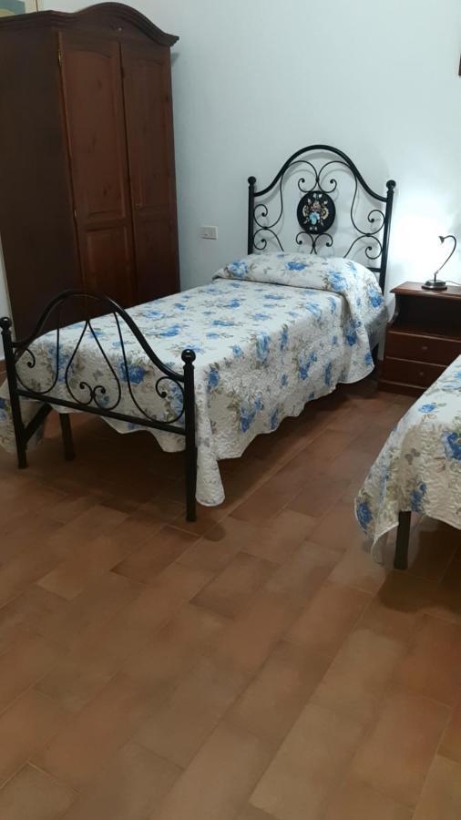 Uliveto Gretacci *